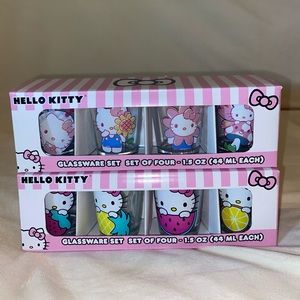 Hello Kitty Shot Cup Set